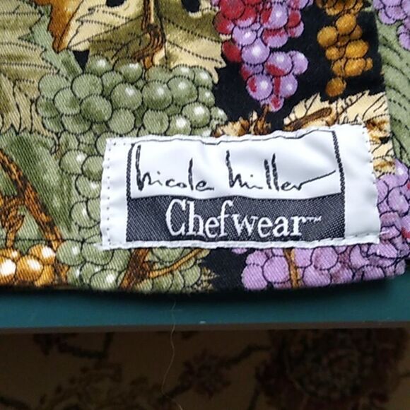 Chefwear Grape Print Apron and Hat Set Cottagecore Grandmacore - Picture 2 of 7